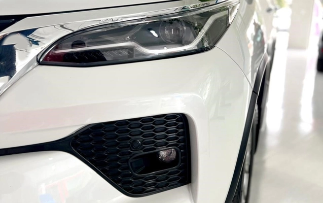 imagem-https://www.socarrao.com.br/sc-vehicle-images-prod/1757117/1780075807341-MjIuanBlZw.jpeg