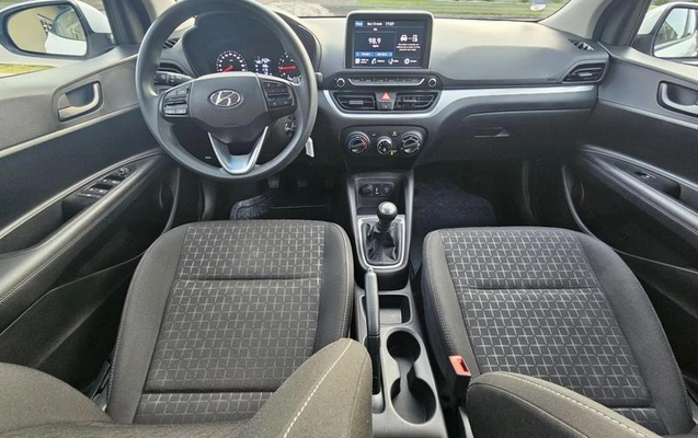 imagem-https://www.socarrao.com.br/sc-vehicle-images-prod/1757150/1789228330076-8078590_14_B_d4393a00ed.jpeg