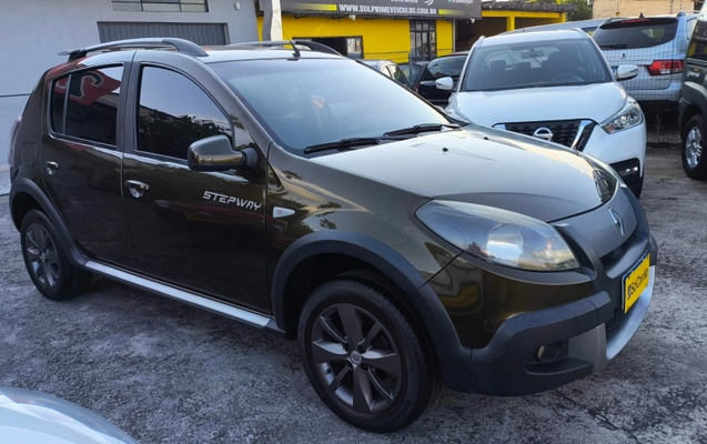 imagem-https://www.socarrao.com.br/sc-vehicle-images-prod/1757368/1786983278409-app-photos-ud8STPJFCUGTc2ezUWHEhwtFSYeYkN46.jpg