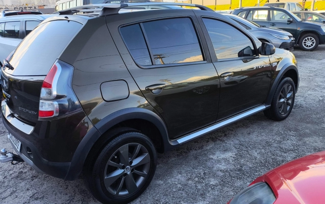 imagem-https://www.socarrao.com.br/sc-vehicle-images-prod/1757368/1786983278413-app-photos-aoPpW55RAhnq66C59mju3qI1V7xGv387.jpg
