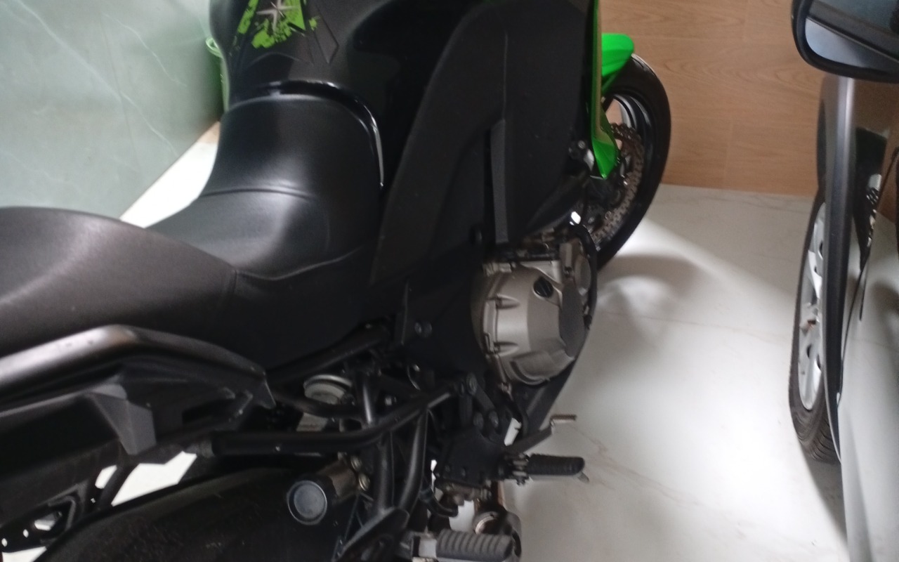 imagem-https://www.socarrao.com.br/sc-vehicle-images-prod/1757474/1779821099811-SU1HXzIwMjYwNTI2XzE1NDAyMi5qcGc.jpg