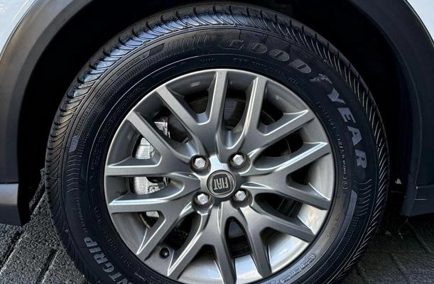 imagem-https://www.socarrao.com.br/sc-vehicle-images-prod/1757625/1779805295434-8123529_18_B_623abf81c7.jpeg
