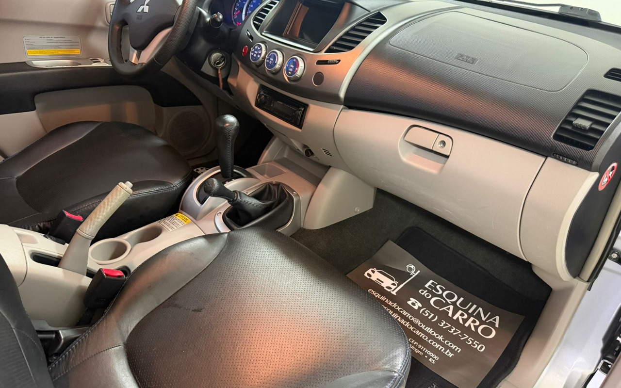imagem-https://www.socarrao.com.br/sc-vehicle-images-prod/1757903/1779806175491-V2hhdHNBcHAgSW1hZ2UgMjAyNi0wMi0xOCBhdCAxNC4yMy4zOC5qcGVn.jpeg