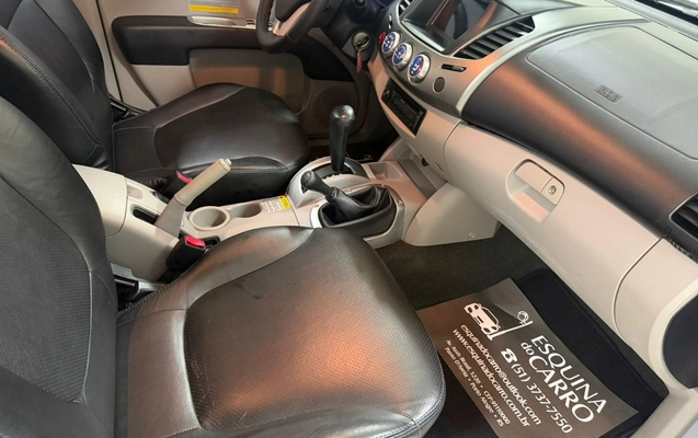 imagem-https://www.socarrao.com.br/sc-vehicle-images-prod/1757903/1779806175539-V2hhdHNBcHAgSW1hZ2UgMjAyNi0wMi0xOCBhdCAxNC4yMy4zNyAoNCkuanBlZw.jpeg