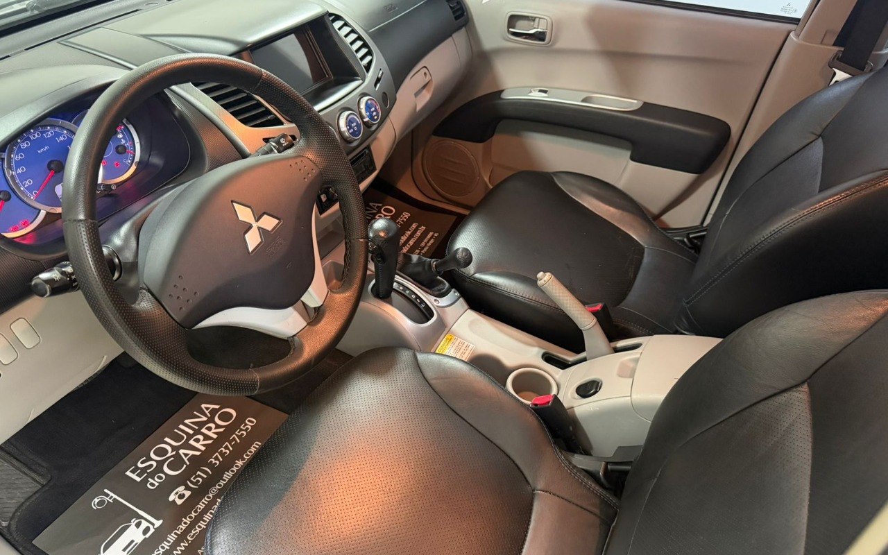imagem-https://www.socarrao.com.br/sc-vehicle-images-prod/1757903/1779806175736-V2hhdHNBcHAgSW1hZ2UgMjAyNi0wMi0xOCBhdCAxNC4yMy4zOCAoMykuanBlZw.jpeg