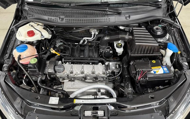 imagem-https://www.socarrao.com.br/sc-vehicle-images-prod/1758342/1782417787814-8067746_8_B_631d81cff0.jpeg