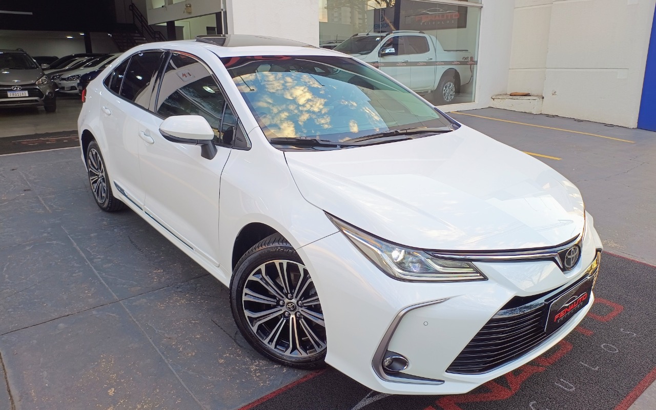 imagem-https://www.socarrao.com.br/sc-vehicle-images-prod/1758369/1779807832507-VE9ZT1RBIENPUk9MTEEgQUxUSVMgMi4wIDIwMjMgQlJBTkNPIDIuanBn.jpg