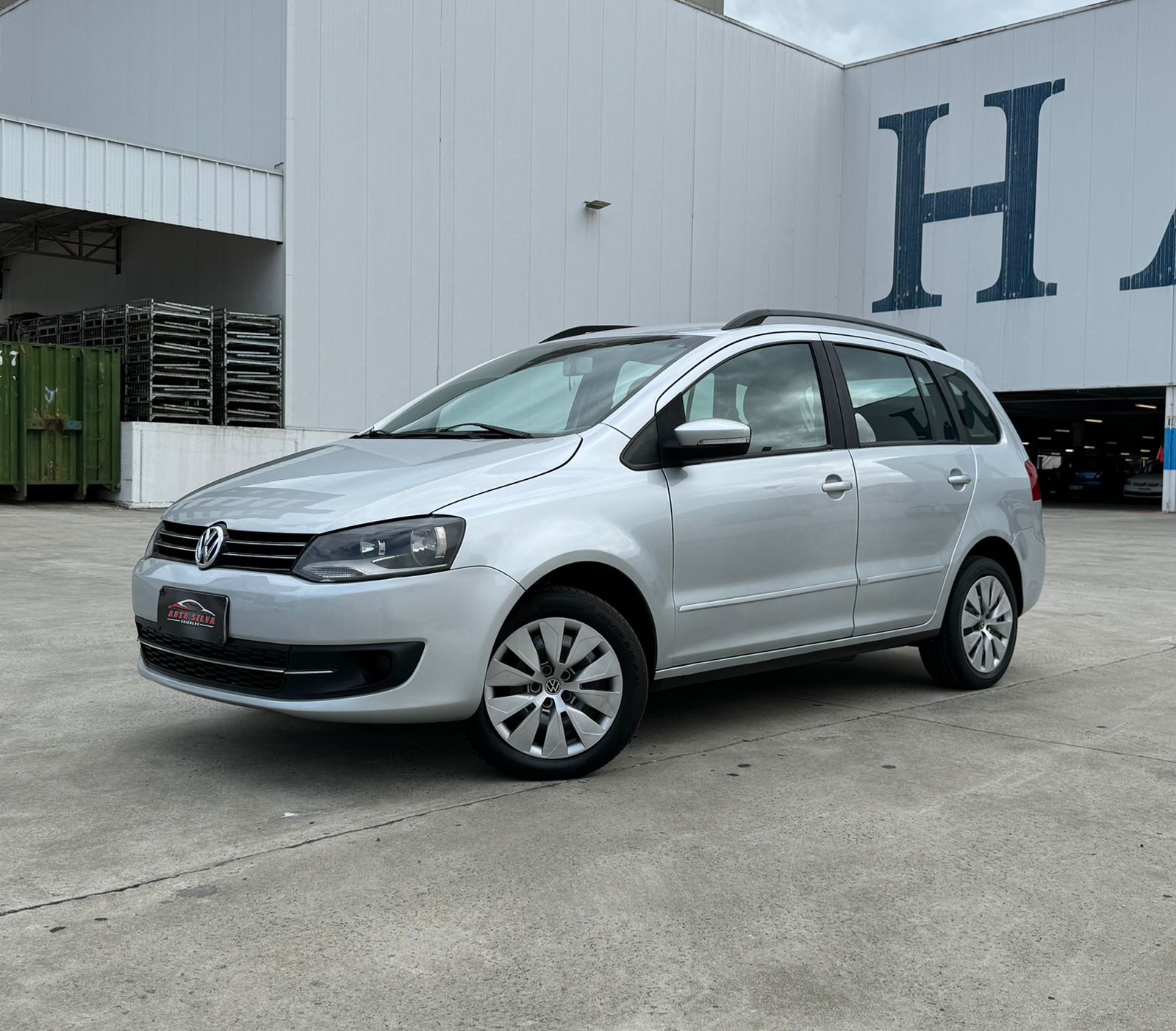 Volkswagen SpaceFox 2011 Cinza — foto 1 de 3