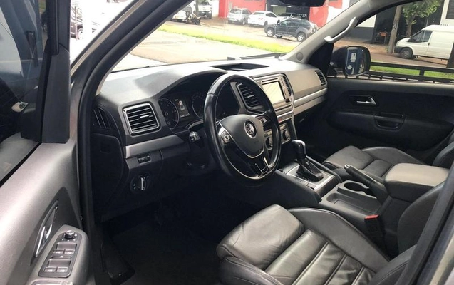 imagem-https://www.socarrao.com.br/sc-vehicle-images-prod/17596/1778172155641-7223388_5_B_db382bc86b.jpeg