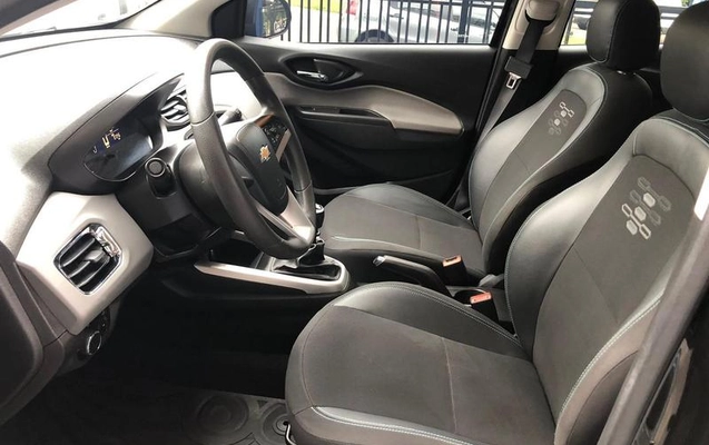 imagem-https://www.socarrao.com.br/sc-vehicle-images-prod/17599/1778172182370-7430581_4_B_09713be634.jpeg