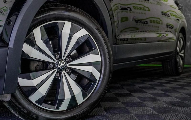 imagem-https://www.socarrao.com.br/sc-vehicle-images-prod/1760296/1788978588124-8120416_3_B_917fe5b9ec.jpeg