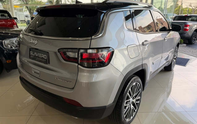imagem-https://www.socarrao.com.br/sc-vehicle-images-prod/1760466/1788611037326-3f6b988b-723d-4efd-9b05-4756ae38e25c.jpg