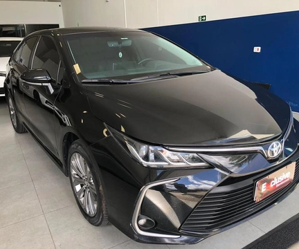 Toyota Corolla 2020 Preto — foto 1 de 3