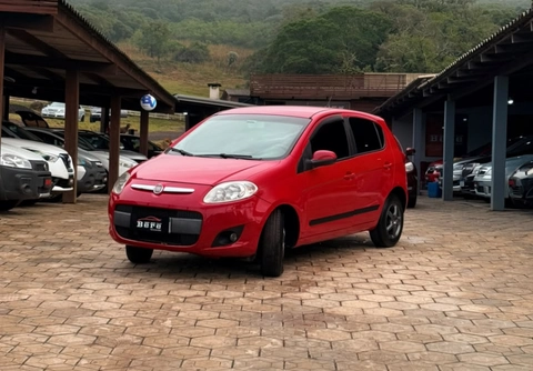 Fiat Palio 2014 Vermelho — foto 1 de 3