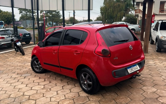 imagem-https://www.socarrao.com.br/sc-vehicle-images-prod/1760666/1779816113415-7ViWLi9iKNYbCetO9ivJNDbw3Bl9BMpq.jpg