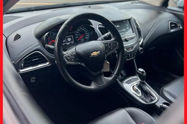 imagem-https://www.socarrao.com.br/sc-vehicle-images-prod/1760841/1785269030486-8067011_7_B_331b1968b2.jpg