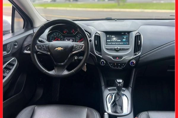 imagem-https://www.socarrao.com.br/sc-vehicle-images-prod/1760841/1785269030487-8067011_9_B_47a1e39777.jpg