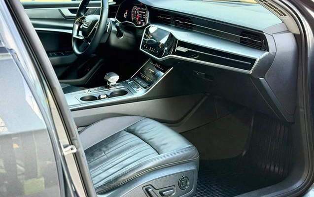 imagem-https://www.socarrao.com.br/sc-vehicle-images-prod/1760999/1788987391767-8123798_5_B_b4ea5f4b75.jpeg
