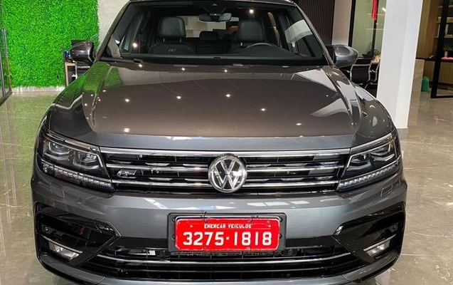 imagem-https://www.socarrao.com.br/sc-vehicle-images-prod/1761530/1788545439538-8004151_21_B_2d6ff34b73.jpeg