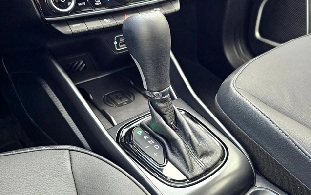 imagem-https://www.socarrao.com.br/sc-vehicle-images-prod/1761551/1789561801728-gqntutRnnQuMvJUewwOEaWeAdx2ONwsa.jpg