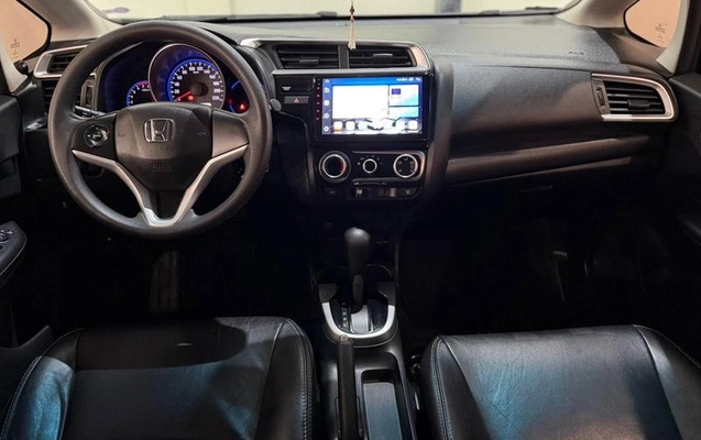 imagem-https://www.socarrao.com.br/sc-vehicle-images-prod/1762241/1779823574202-8125514_1_B_7200b125b8.jpeg