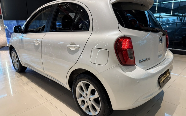 imagem-https://www.socarrao.com.br/sc-vehicle-images-prod/1762419/1782746460937-app-photos-2n4M6gzS4aCHssPbJw5m4aMOtZEnAx6s.jpg