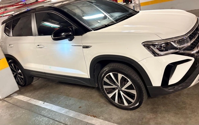 imagem-https://www.socarrao.com.br/sc-vehicle-images-prod/1762705/1779826072709-OTRkZmUxOGYtZjhlOC00NjgwLWJmYTMtOTM0MzUxODNmY2U4LmpwZw.jpg