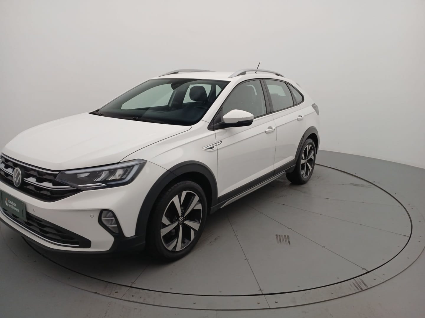 Volkswagen Nivus Highline 1.0 200 TSI Flex Aut. na cor Branco em Pato Branco / PR - 17659