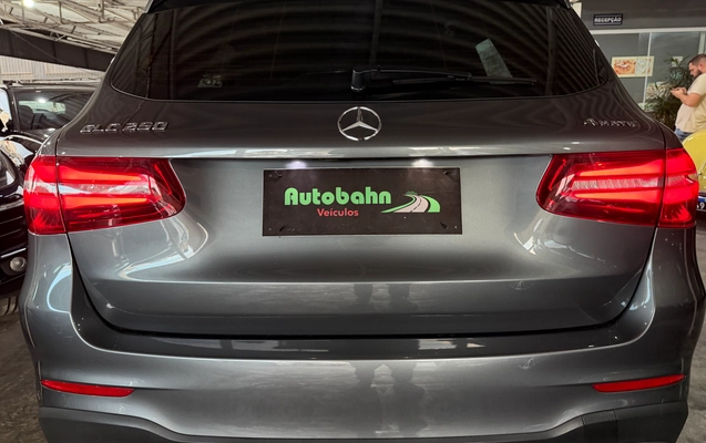 imagem-https://www.socarrao.com.br/sc-vehicle-images-prod/1768236/1784894927863-d22dd412-7d67-499f-b67d-749cb25cc966.jpg
