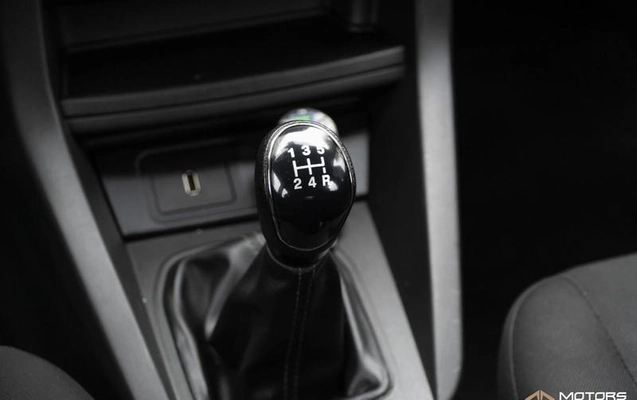 imagem-https://www.socarrao.com.br/sc-vehicle-images-prod/17805/1790605426809-7416830_6_B_c635a7bf82.jpeg