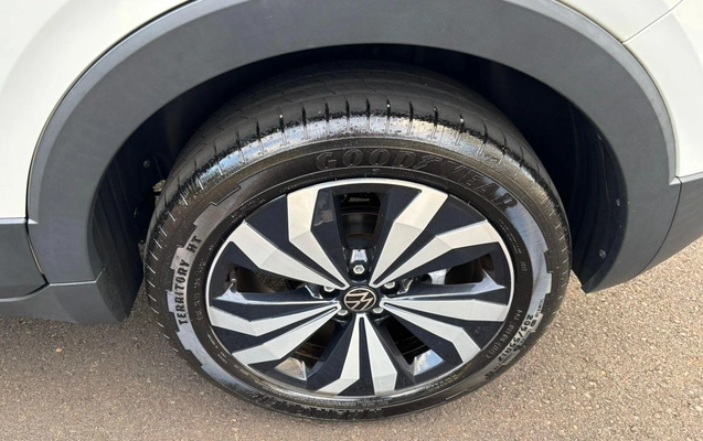 imagem-https://www.socarrao.com.br/sc-vehicle-images-prod/1784252/1789048661305-b8d79ba070a84f7ebbcaaf070ef373b6_1779879575994.jpeg
