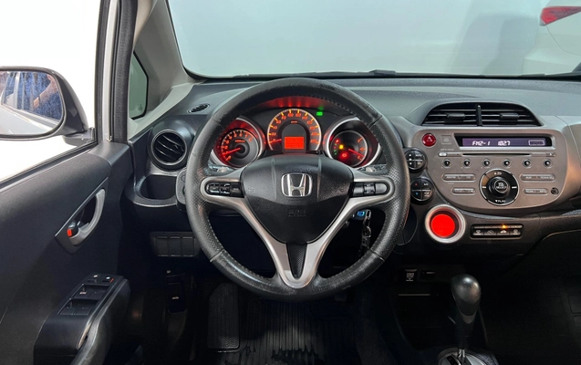 imagem-https://www.socarrao.com.br/sc-vehicle-images-prod/1785739/1779887778669-a9edf8ed620e453da45e37176f9639c7_1779887565397.jpeg