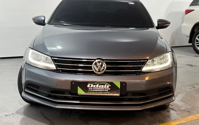imagem-https://www.socarrao.com.br/sc-vehicle-images-prod/1785760/1779887905975-1cd1b33e6be1409bb0c1bcb45ac06ca1_1779887711138.jpeg
