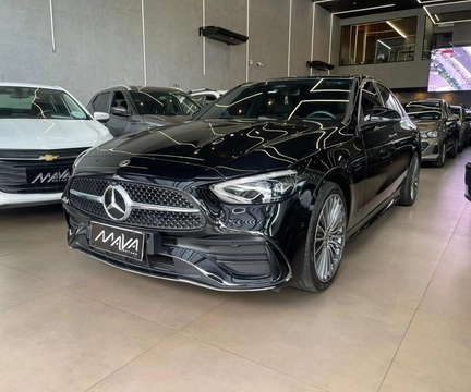 Mercedes-Benz C-200 2025 Preto — foto 1 de 3