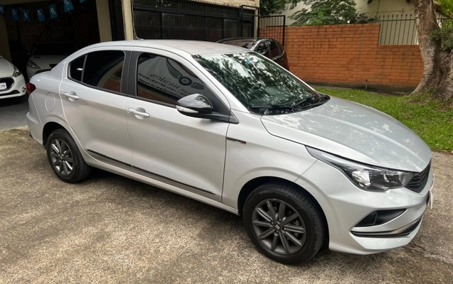 imagem-https://www.socarrao.com.br/sc-vehicle-images-prod/1786162/1779890210874-y7AkCa920xCspZVY3j9ESLuTZXalxQ8k.jpg