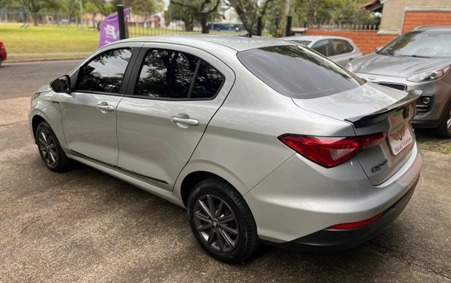 imagem-https://www.socarrao.com.br/sc-vehicle-images-prod/1786162/1779890210879-WvvudbeSs1YHlCnGYlnLfjtvVvFXi4Zh.jpg