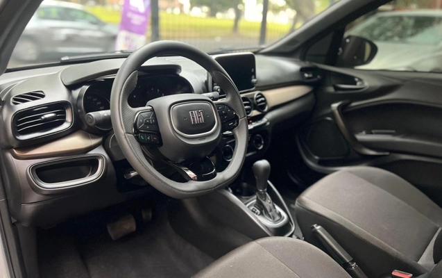 imagem-https://www.socarrao.com.br/sc-vehicle-images-prod/1786162/1779890210881-bIpV2R2cDtDAbaXGx0pOQmQ7D85YtI6X.jpg