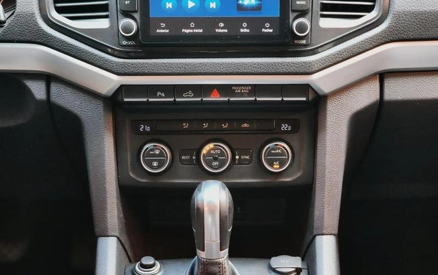 imagem-https://www.socarrao.com.br/sc-vehicle-images-prod/1786195/1787661625608-8125454_11_B_13d51bb308.jpeg