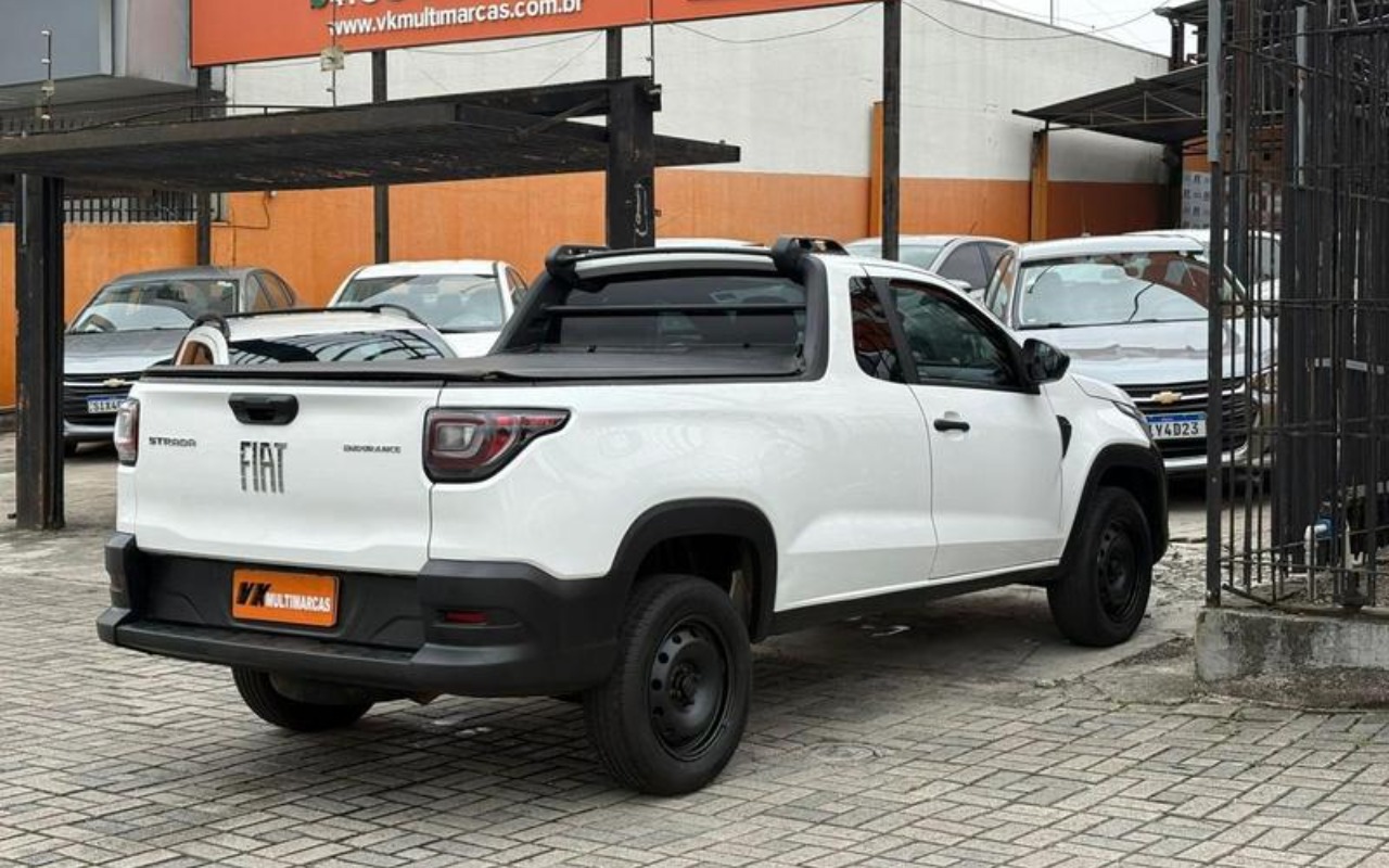 imagem-https://www.socarrao.com.br/sc-vehicle-images-prod/1786360/1779891187121-NzcxMzgyOF80X0JfNWZlMzg3OGRlNC5qcGVn.jpeg