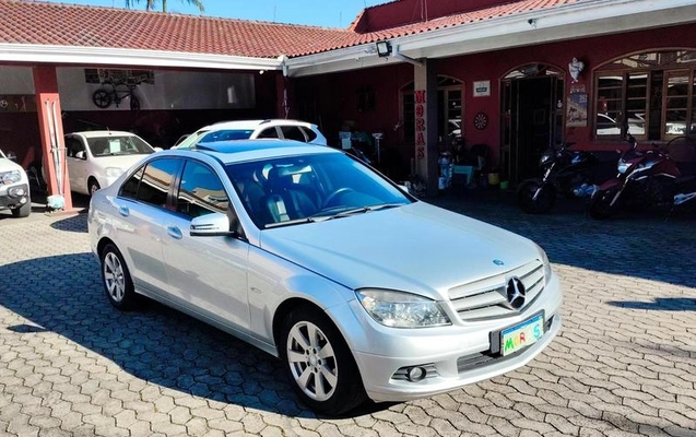 imagem-https://www.socarrao.com.br/sc-vehicle-images-prod/1786415/1784066254384-8127234_8_B_db4447cf46.jpeg
