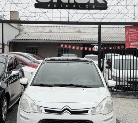 imagem-https://www.socarrao.com.br/sc-vehicle-images-prod/1786463/1786473648793-8127702_0_B_f4598b0ac6.jpeg