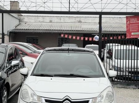 Citroën C3 2013 Branco — foto 1 de 3