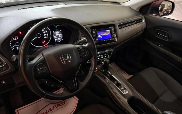 imagem-https://www.socarrao.com.br/sc-vehicle-images-prod/1786573/1780952946067-8127805_12_B_983033aa67.jpeg