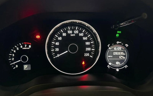 imagem-https://www.socarrao.com.br/sc-vehicle-images-prod/1786573/1780952946067-8127805_1_B_5dfb66c6b6.jpeg