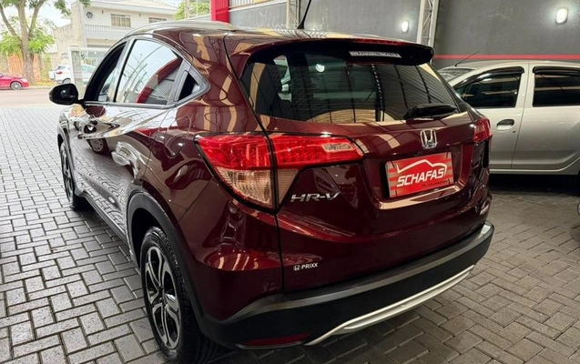imagem-https://www.socarrao.com.br/sc-vehicle-images-prod/1786573/1780952946076-8127805_1_B_fe0bf5c51d.jpeg