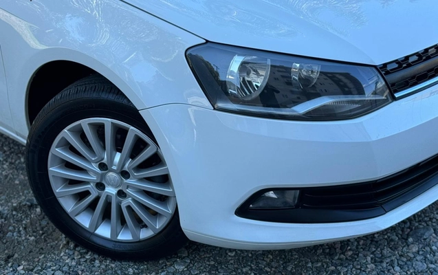 imagem-https://www.socarrao.com.br/sc-vehicle-images-prod/1786757/1779892441203-003_a3772246d6c16c150e33158910c22268.jpeg