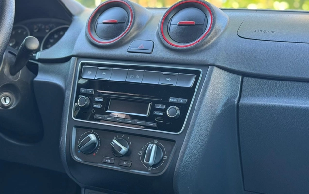 imagem-https://www.socarrao.com.br/sc-vehicle-images-prod/1786757/1779892441219-003_b0188dddb278ad71c0850e4709f2a12b.jpeg
