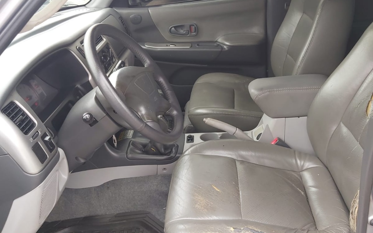 imagem-https://www.socarrao.com.br/sc-vehicle-images-prod/1786917/1779893025893-V2hhdHNBcHAgSW1hZ2UgMjAyNi0wNS0yNSBhdCAxNS41OS4yNSAoMSkuanBlZw.jpeg