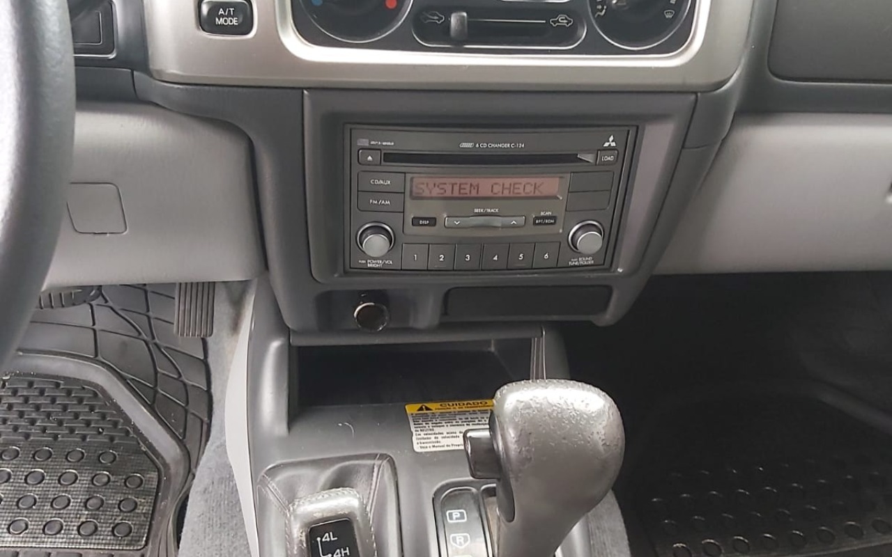 imagem-https://www.socarrao.com.br/sc-vehicle-images-prod/1786917/1779893026048-V2hhdHNBcHAgSW1hZ2UgMjAyNi0wNS0yNSBhdCAxNS41OS4yNiAoMSkuanBlZw.jpeg