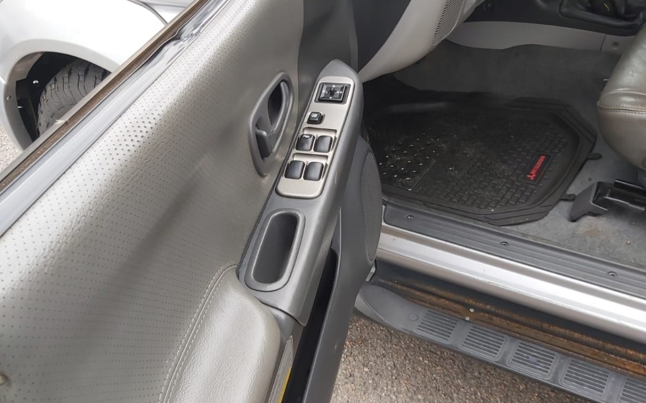 imagem-https://www.socarrao.com.br/sc-vehicle-images-prod/1786917/1779893026151-V2hhdHNBcHAgSW1hZ2UgMjAyNi0wNS0yNSBhdCAxNS41OS4yNS5qcGVn.jpeg